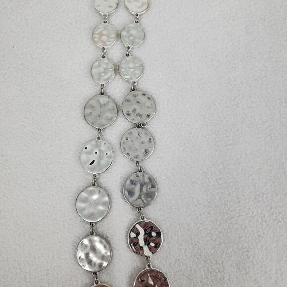 Chico's Long Polished Silver-Tone Hammered Disc 39” Chain Adjustable Necklace - Picture 5 of 8